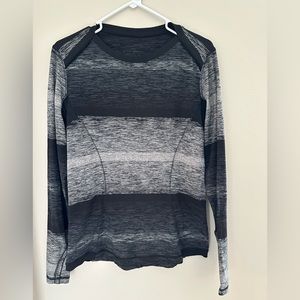 Lululemon long sleeve shirt